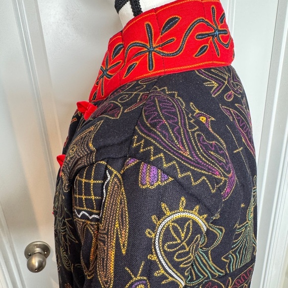 Women's Cotton Lightweight Frog Closure Button Down Trench Coat - Picture 5 of 9